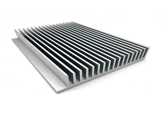 Alumínio AL2024 7075 Eixo de calor Partes CNC Anodizados Produtor de perfis de extrusão