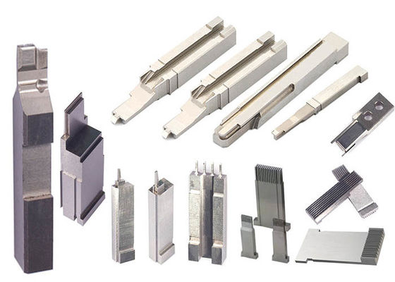 医療産業 アルミニウム CNCワイヤ切断部品 精度許容量 0.1 - 0.001mm