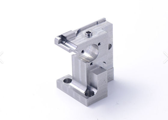 ชิ้นส่วน CNC ทิตาเนียมสลัด TC4 ชิ้นส่วนการแปรรูป lathes ผลิตอันยาวนานสําหรับเครื่องจักรยานและอุตสาหกรรม